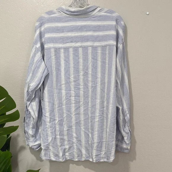 Aritzia - Wilfred Free striped relaxed linen blend button front shirt - Picture 5 of 9